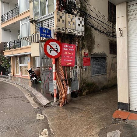 Can Ho Day Du Tien Nghi Tai Vu Mien Tay Ho Hanói Exterior foto